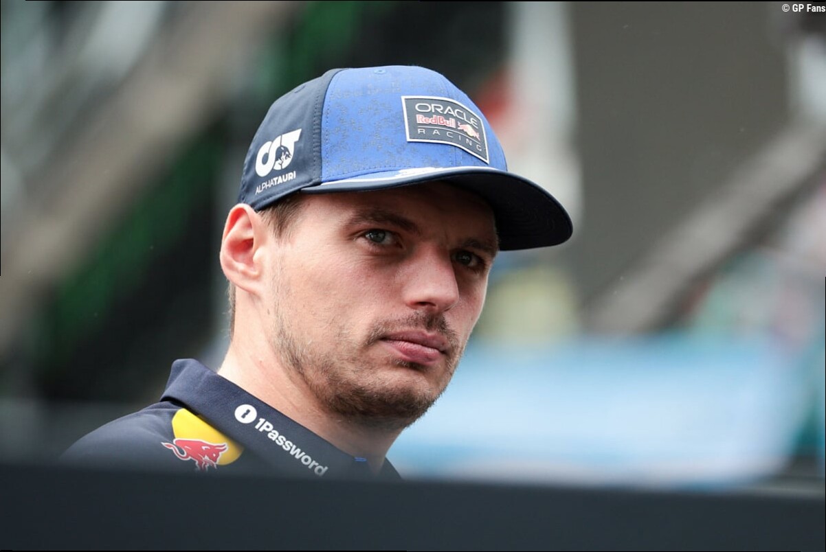 Verstappen vreest hobbelig asfalt in Austin: 'Nieuwe wervelkolom bestellen'