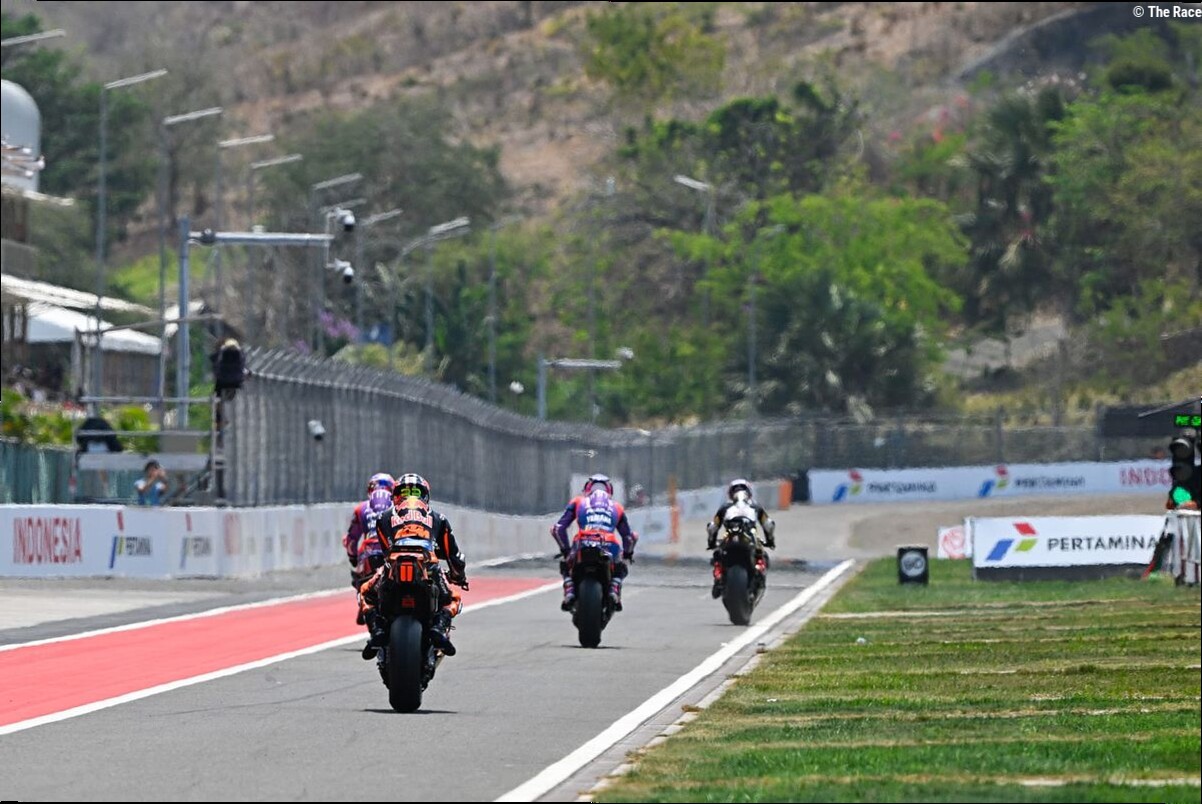 Podcast: Everything that's wrong with MotoGP's 2027 format changes