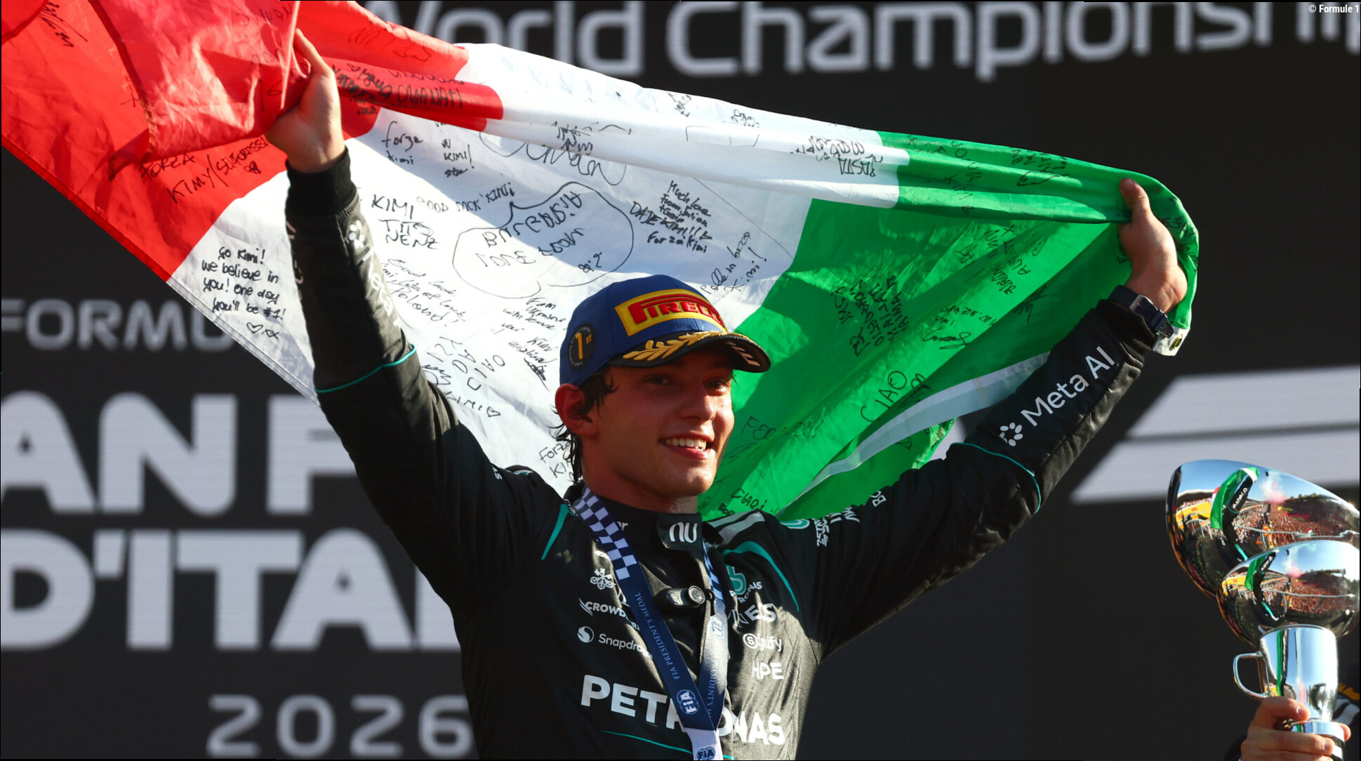 Piero Ferrari lonkt naar 'meesterlijke' Kimi Antonelli: 'Zelfs Verstappen maakte meer fouten'