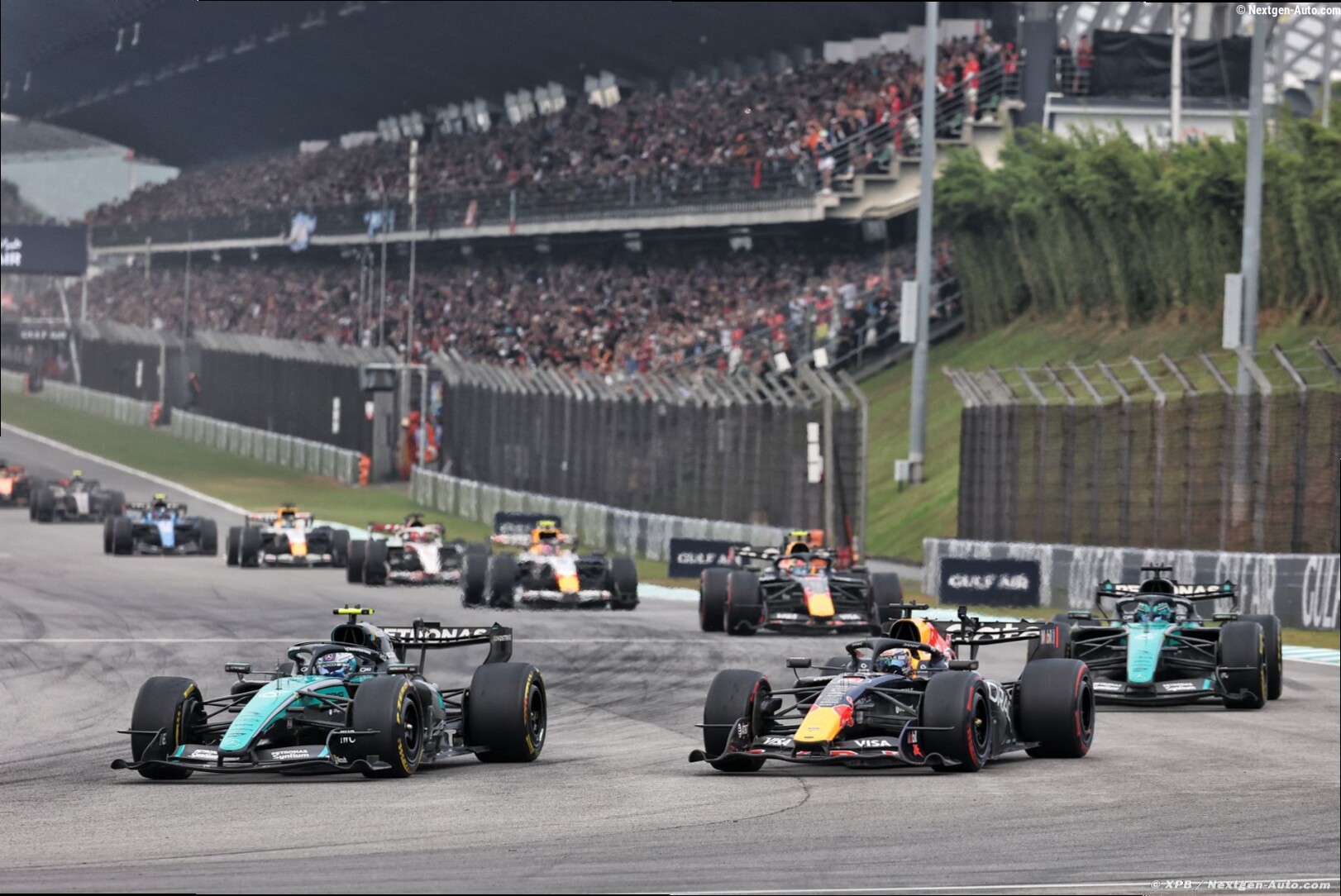 Un litige sur les capteurs du débit d'essence éclate en F1