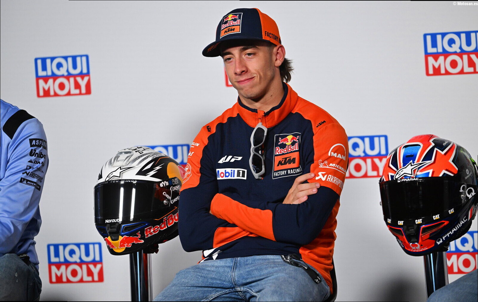 Acosta apunta a Márquez en Phillip Island: «Será una cita complicada»