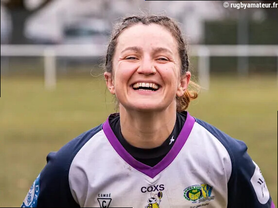 Portrait féminin – Agathe Pezzani : entre urgences et rugby, le grand cœur des Coxs (Fédérale 1)