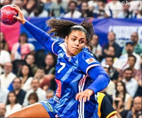 Handball – Amical : Les Bleues reviennent de loin