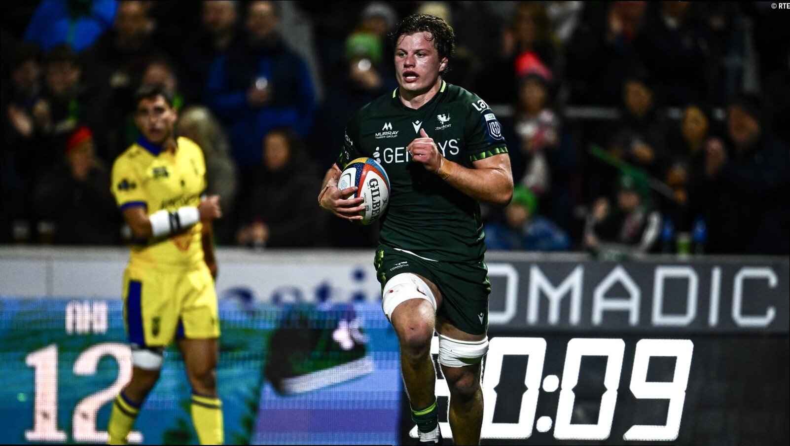Internationals shine as Connacht march to bonus point win