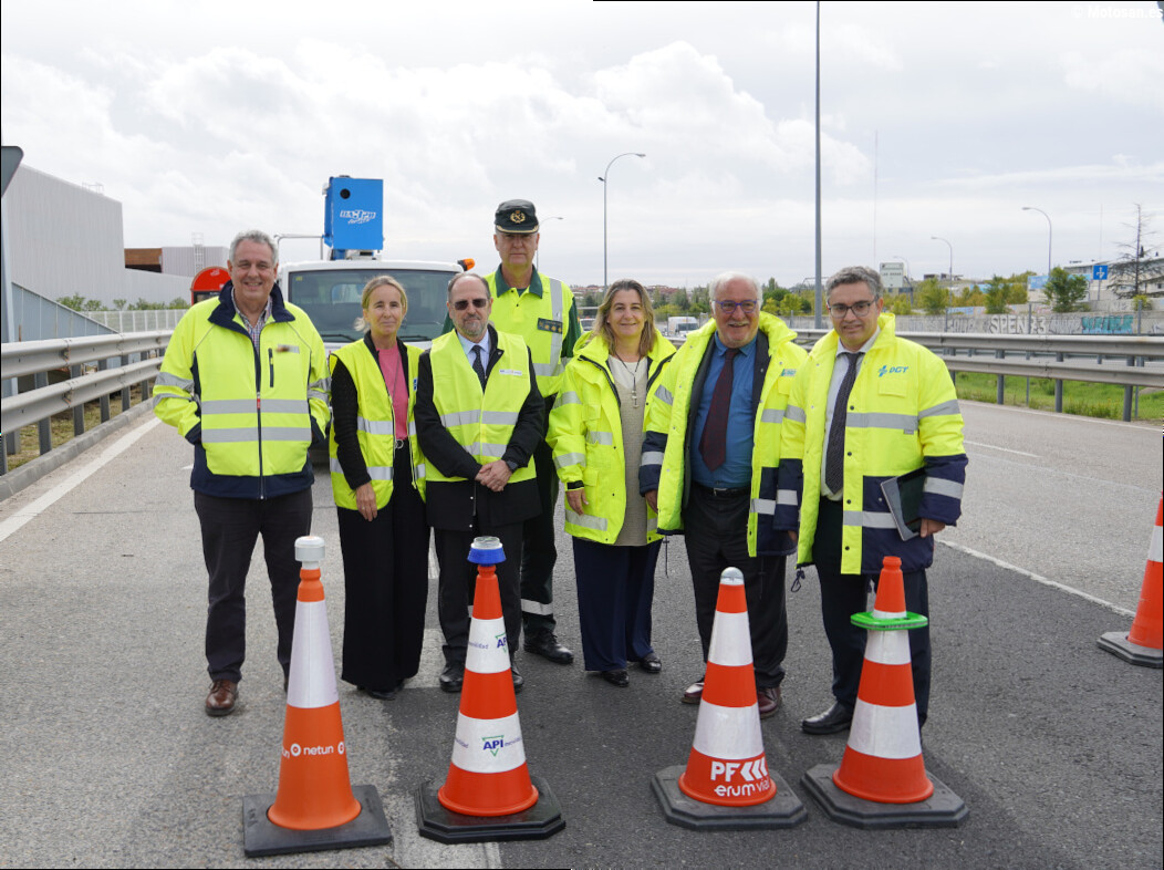 La DGT digitaliza los conos de las obras: así funcionarán los avisos