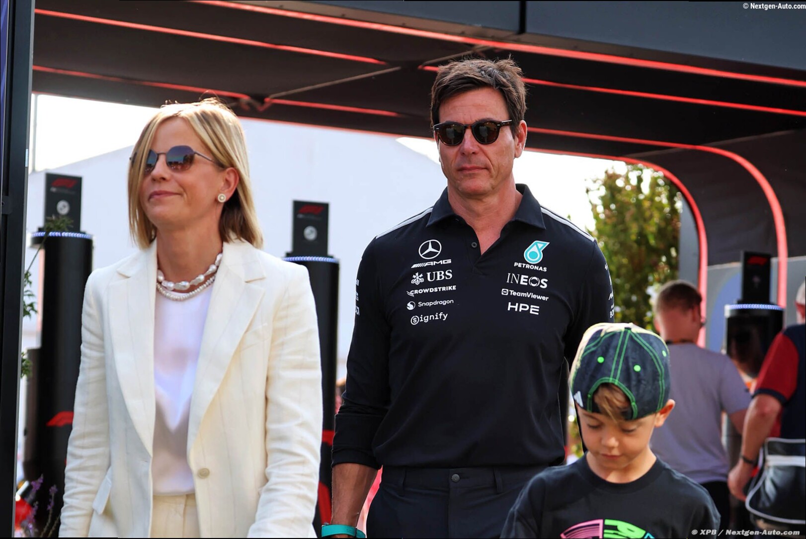Le fils de Toto Wolff échappe à un violent accident de karting en Italie