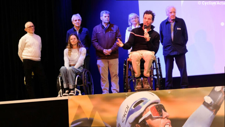 Paracyclisme - Florian Jouanny a été mis à l'honneur... son partenariat renouvelé #Jouanny #Paracyclisme #Cyclisme #Oisans #T