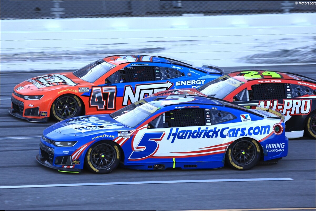 NASCAR warned nearly the full field at Talladega for minimum speed violations