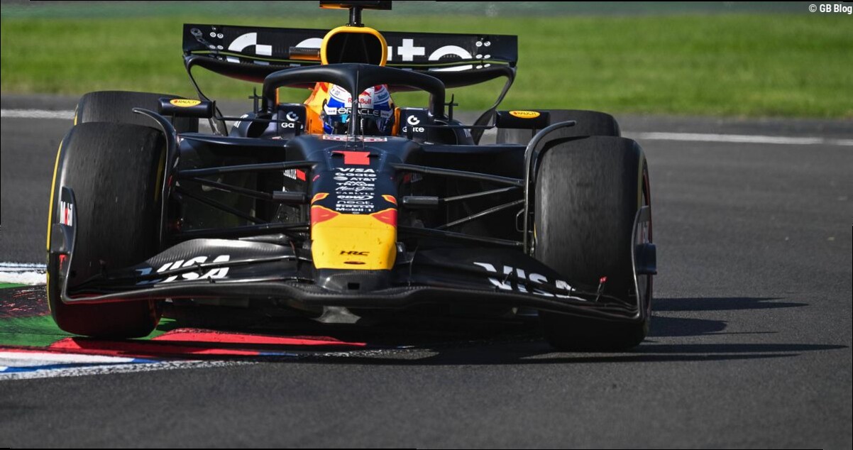 Verstappen mogelijk veel langzamer in Mexico: berekening levert bijzondere rondetijd op