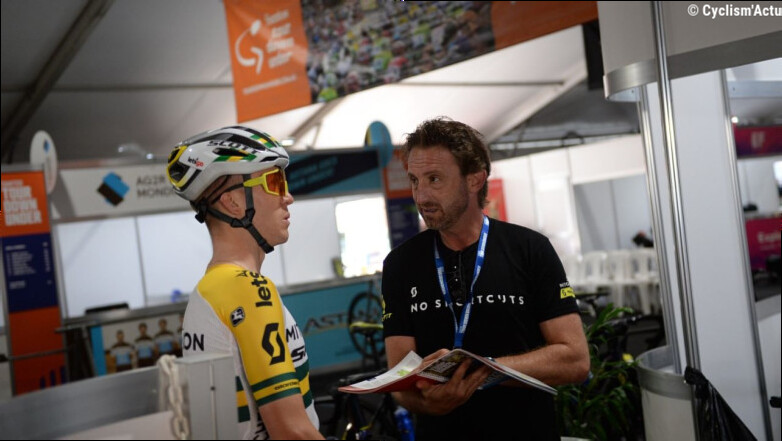 Transfert - Le manager sportif de Movistar rejoint EF Education-EasyPost #EFEducationEasyPost #Movistar #MattWhite