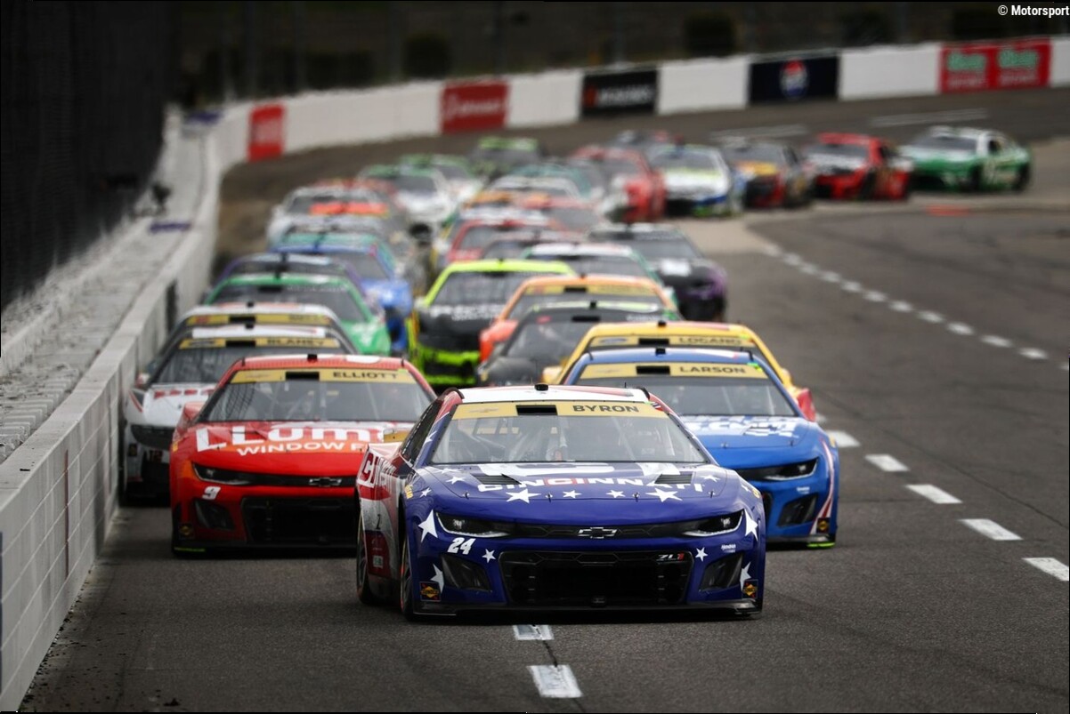 How to watch NASCAR at Martinsville: Schedule, start time, entry list, TV